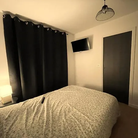 Διαμέρισμα 2 Pieces Cosy Avec Parking Prive Καν